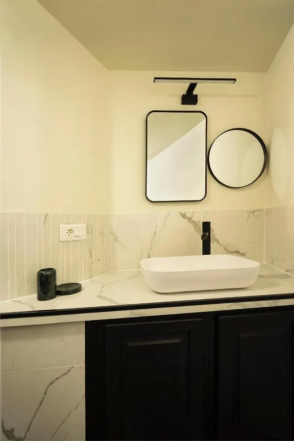 Mithouard Apartment *