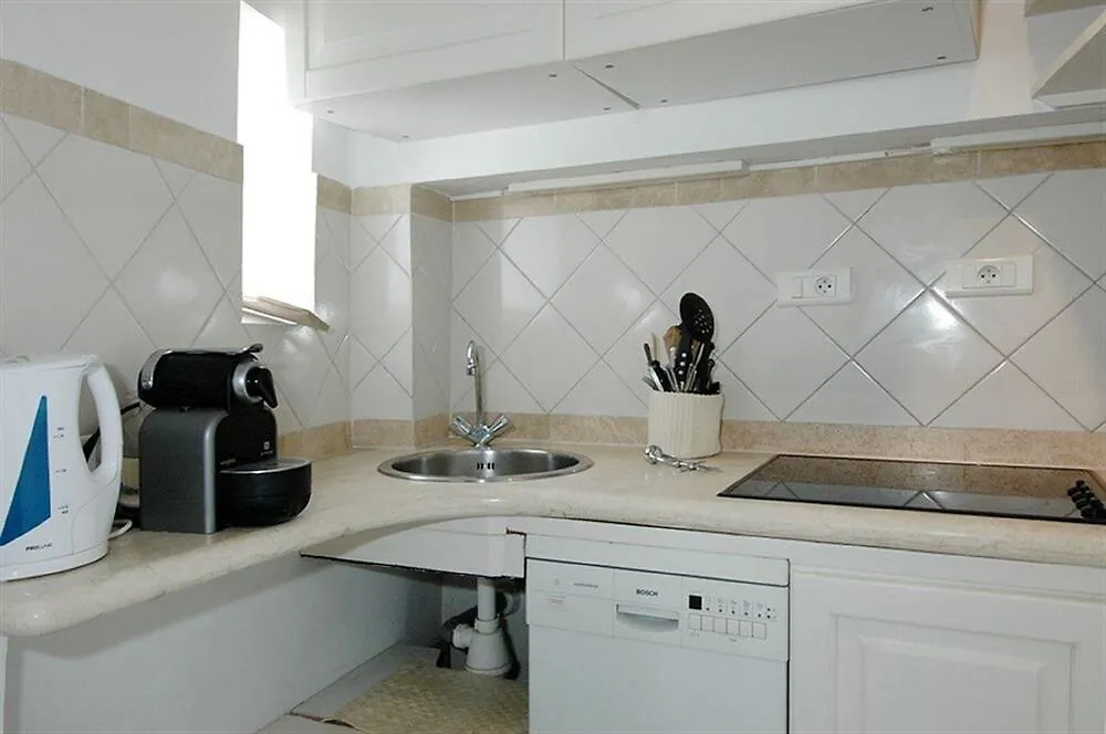 Apartamento Mithouard París